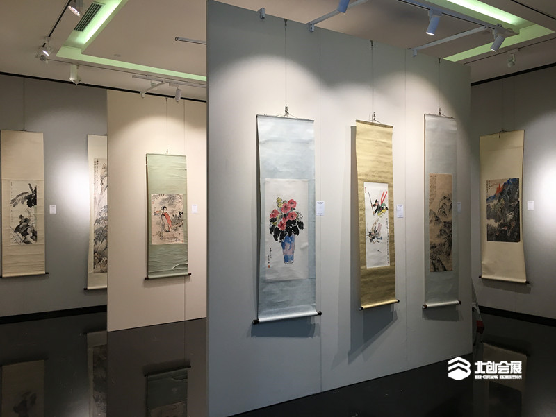 北(běi)創承展 | 上海敬華2019春季藝術品拍(pāi)賣會首日預展開啓